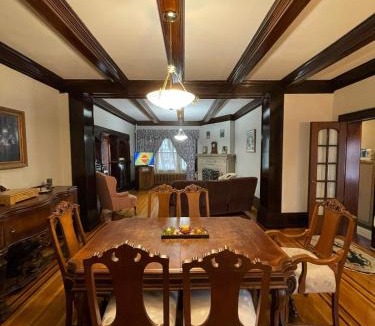 Welland Apartment | Jenny's Suites