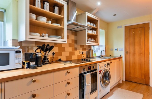 Boscastle Apartment | Jenny Wren