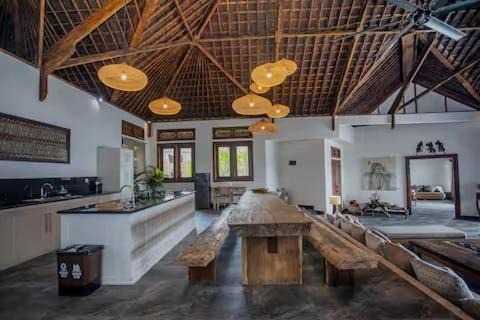 Ceningan Island Villa | Jennys Place Villa Senja