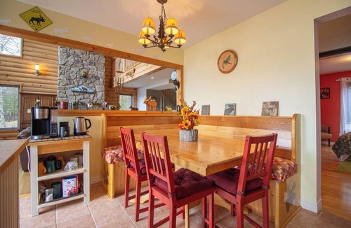 Wollaston Cottage | Jennystone Place - Four Bedroom Cottage, Sleeps 8