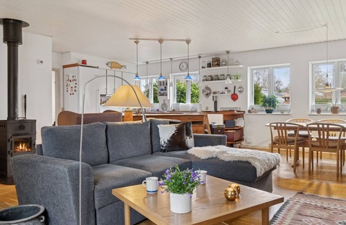 Dronningmolle House | "Jenvold" - 950m from the sea by Interhome