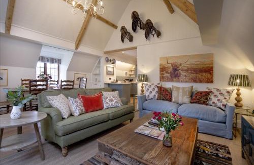 Sherborne House | Jerards Stables