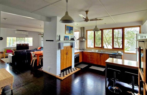 Erowal Bay House | Jerrinja - Absolute waterfront with jetty