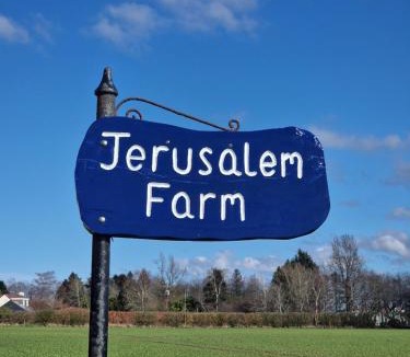 Tranent Apartment | Jerusalem Farm Pods