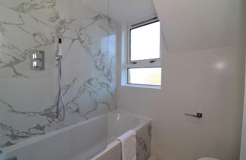 Renfrew House | Jess View