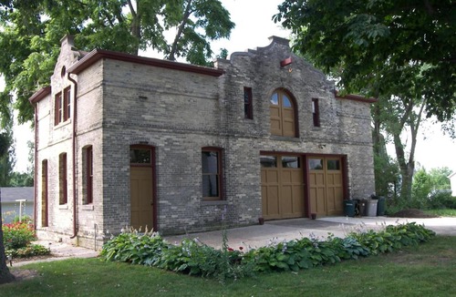 Watertown Bed & Breakfast | Jesse Stone House B & B