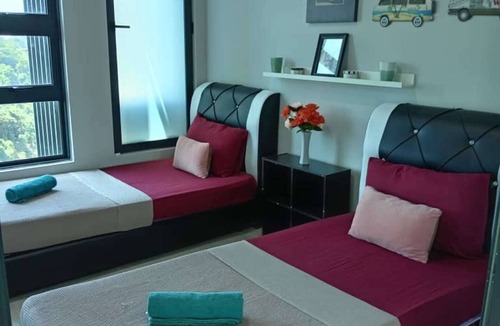 Downtown Kota Kinabalu Apartment | Jesselton Quay Corner Lot