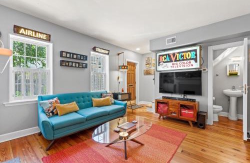 Historic District - North House | Jet Setter