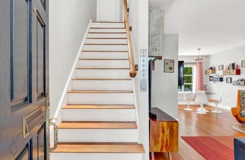 Historic District - North House | Jet Setter