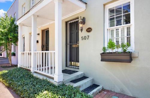 Historic District - North House | Jet Setter