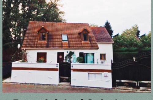 Cesson House | Jetset Parisian Holiday Home