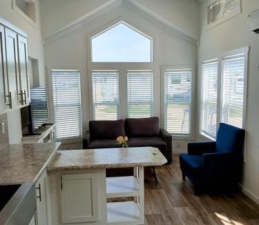 Waller House | Jetstream RV Resort at Waller
