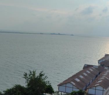 Taman Tanjung Apartment | Jev Penthouse