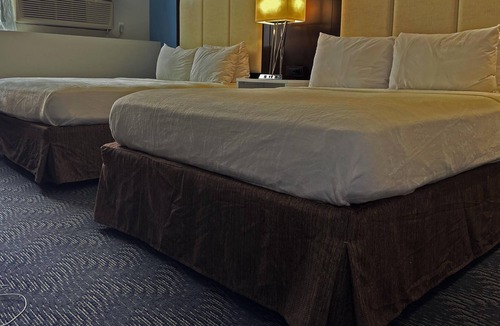 Queens Hotel | JFK Rockaways Inn