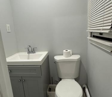 Queens Apartment | JFK Rosedale 2bd Apt