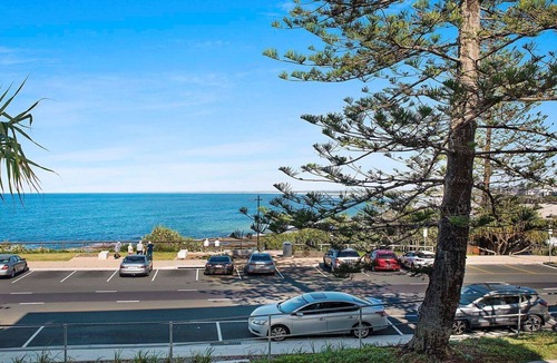 Kings Beach Apartment | Jilci Unit 4 Kings Beach QLD