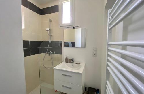 Chilleurs-aux-Bois House | Jiwe