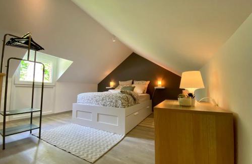 Chilleurs-aux-Bois House | Jiwe