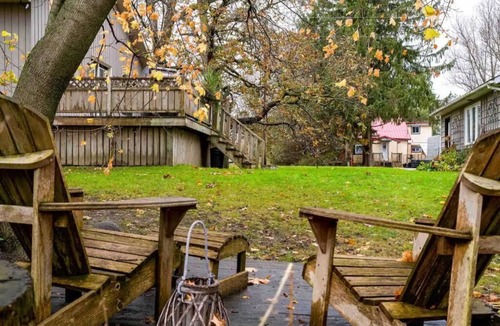 Glen Huron House | JJ’s small town country retreat