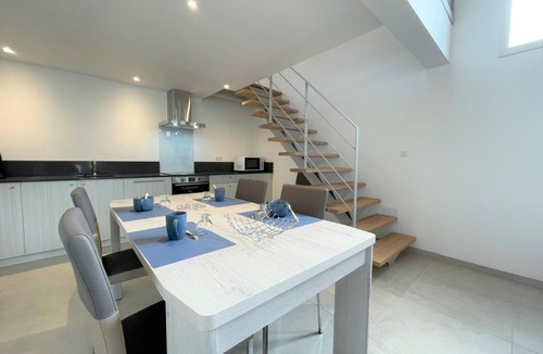 Souraide House | JOANESENEA BI - SOURAIDE