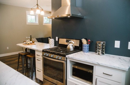 Sandpoint Apartment | Joanna Gaines would stay here!