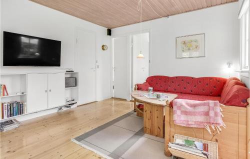 Ronne House | Joe