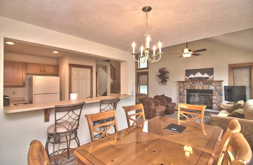 Tannersville House | Joe's Mountain Retreat