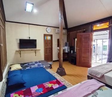 Prambanan House | Jogja Dream Tours& Homestay