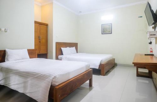 Baturetno Hotel | Joglo Manggisan Syariah Kotagede Mitra RedDoorz