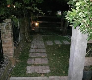Sewon House | JOGLOPARI GuestHouse bukan untuk pasangan non pasutri