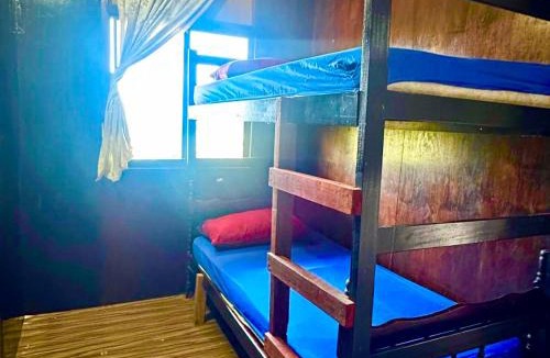 Tioman Island Resort | Johans Chalet & Restaurant