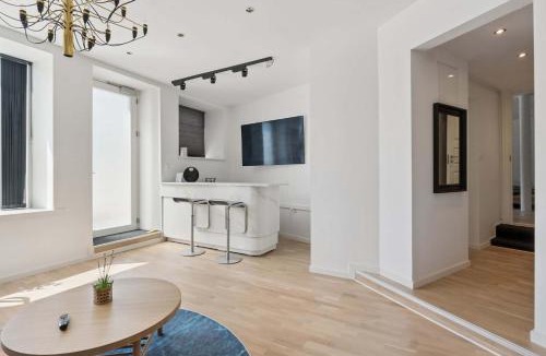 Aalborg Midtby Apartment | John F Kennedys Suite