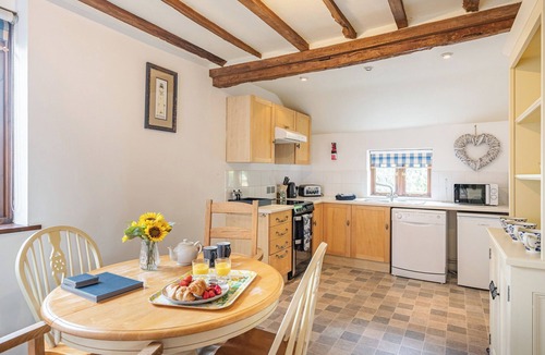 Eye Cottage | John Fanner Barn - UK37102