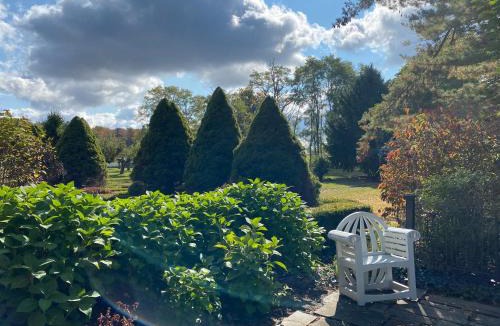 Groton Hotel | John Joseph Inn