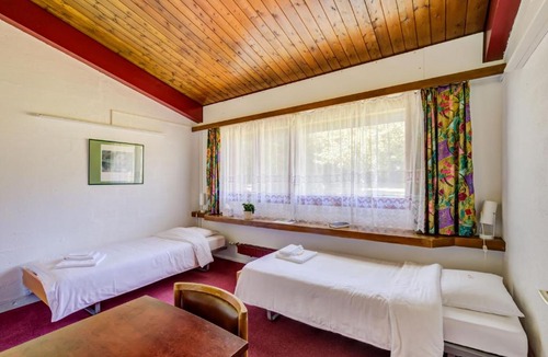 Le Grand-Saconnex Hotel | John Knox International Center