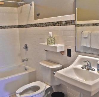 Black Cabin | Johnson's Shut-ins State Park