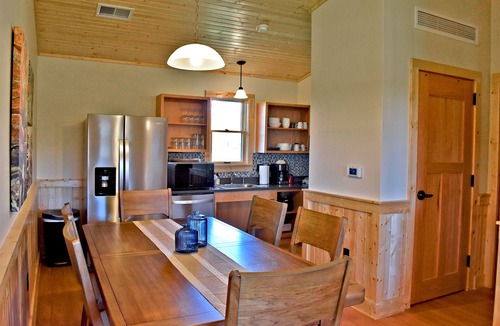 Black Cabin | Johnson's Shut-ins State Park