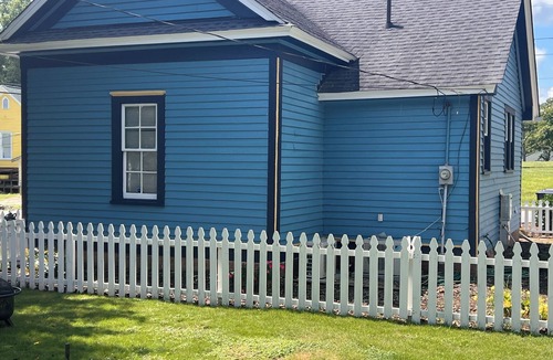 Newberry House | Johnstone-Rutherford Cottage