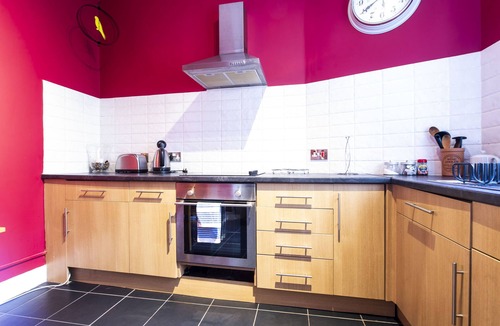 Old Town Villa | JOIVY Great Location! - Charming Apt by Edinburgh Castle