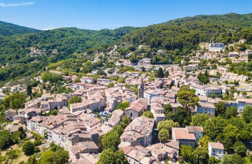 Bargemon Apartment | Joli 2P - Piscine & Parking