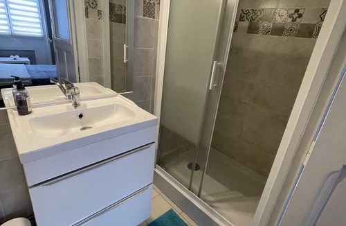 Cathedrale Apartment | Joli Appartement au Cœur du Quartier Blanqui, Animaux de Compagnie Bienvenus
