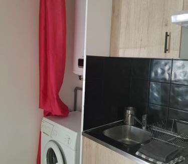 Bassens Apartment | Joli appartement de 30 m2 en RDC