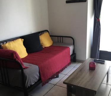 Bassens Apartment | Joli appartement de 30 m2 en RDC