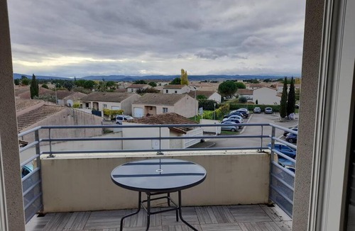 Villemoustaussou Apartment | Joli appartement,3min de Carcassonne, vue montagnes
