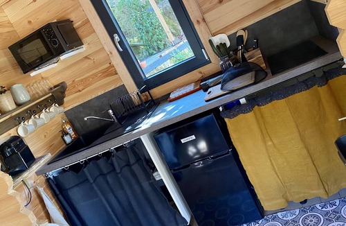 Puget-sur-Argens Ski Chalet | Joli Chalet Dans la Verdure
