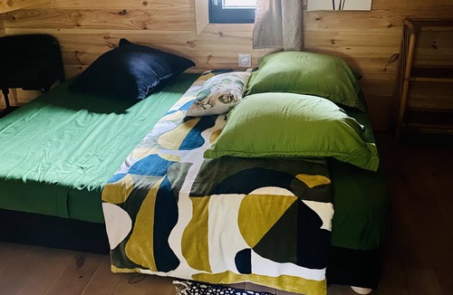 Puget-sur-Argens Ski Chalet | Joli Chalet Dans la Verdure