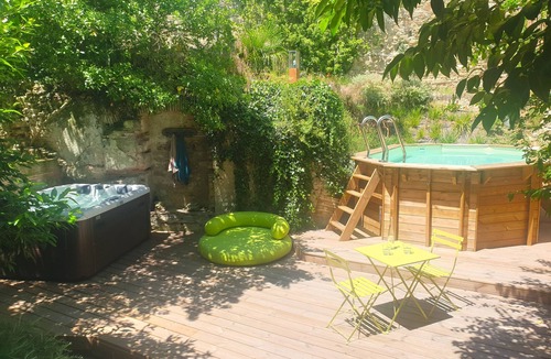 Castelnaudary House | Joli Coin de Verdure Avec Piscine et spa