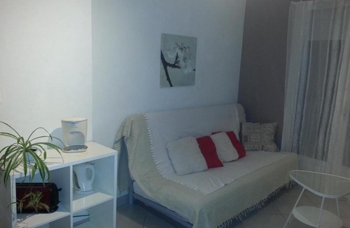 Sainte-Anne - Faubourg Noyon Apartment | Joli petit studio