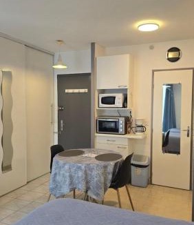 Digne-les-Bains Apartment | Joli studio 43 avec vue sur les Dourbes 04