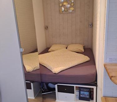 Ouistreham House | Joli studio au calme dans un jardin privatif